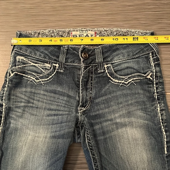 Ariat R.E.A.L. Women’s Stretch Entwined Distressed Boot Cut Jeans Sz 27R Western - Picture 10 of 12